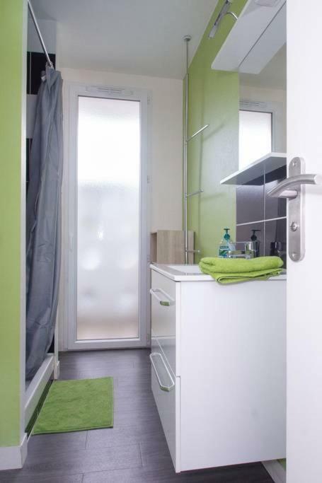 Appartement 2 Chambres - Parking Prive Rennes Bagian luar foto